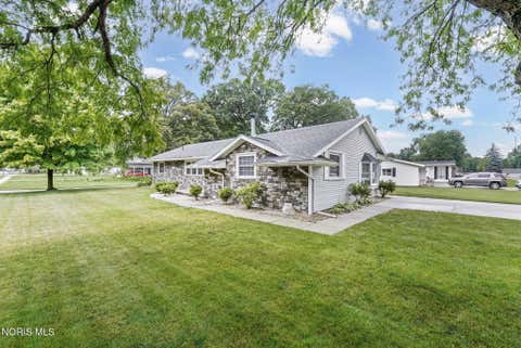 Tiny photo for 7105 Washington Drive, Holland, OH 43528 (MLS # 10010206)