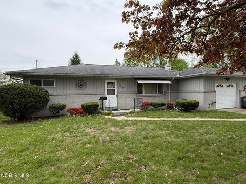 Photo of 5724 W Rowland Road, Toledo, OH 43613 (MLS # 10006980)