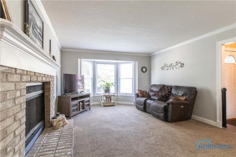Tiny photo for 2218 Willowtree Lane, Maumee, OH 43537 (MLS # 10013591)