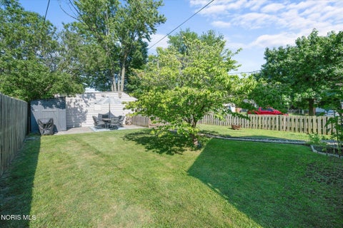 Tiny photo for 1755 Watkins Drive, Toledo, OH 43614 (MLS # 10011582)