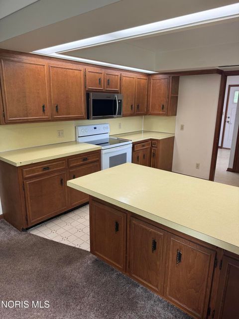 Tiny photo for 6002 Seaman Road, Oregon, OH 43616 (MLS # 10010273)