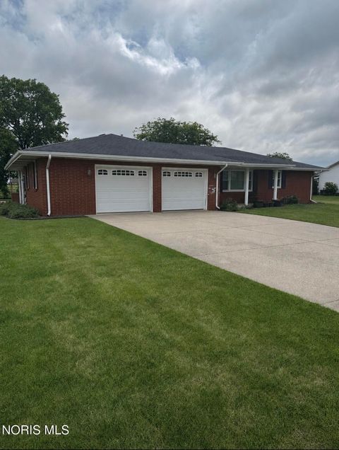 Tiny photo for 6002 Seaman Road, Oregon, OH 43616 (MLS # 10010273)
