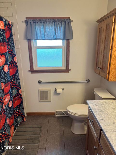 Tiny photo for 6002 Seaman Road, Oregon, OH 43616 (MLS # 10010273)