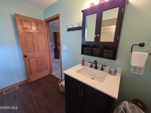 Tiny photo for 403 Enterprise Street, Leipsic, OH 45856 (MLS # 10013463)