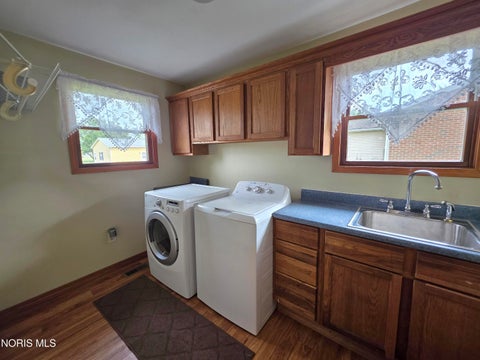 Tiny photo for 403 Enterprise Street, Leipsic, OH 45856 (MLS # 10013463)