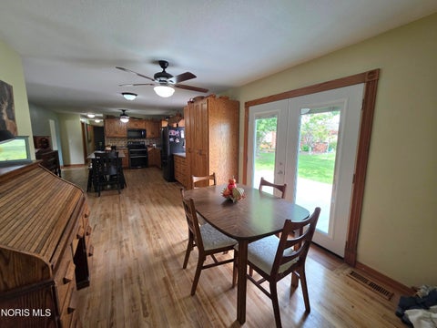 Tiny photo for 403 Enterprise Street, Leipsic, OH 45856 (MLS # 10013463)