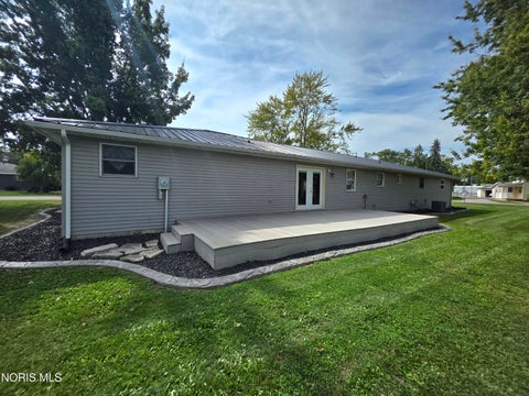 Tiny photo for 403 Enterprise Street, Leipsic, OH 45856 (MLS # 10013463)