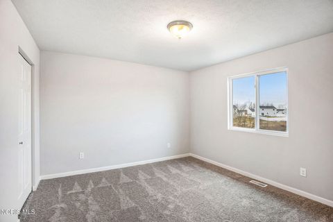 Tiny photo for 3 Woody Drive, Millbury, OH 43447 (MLS # 10006052)