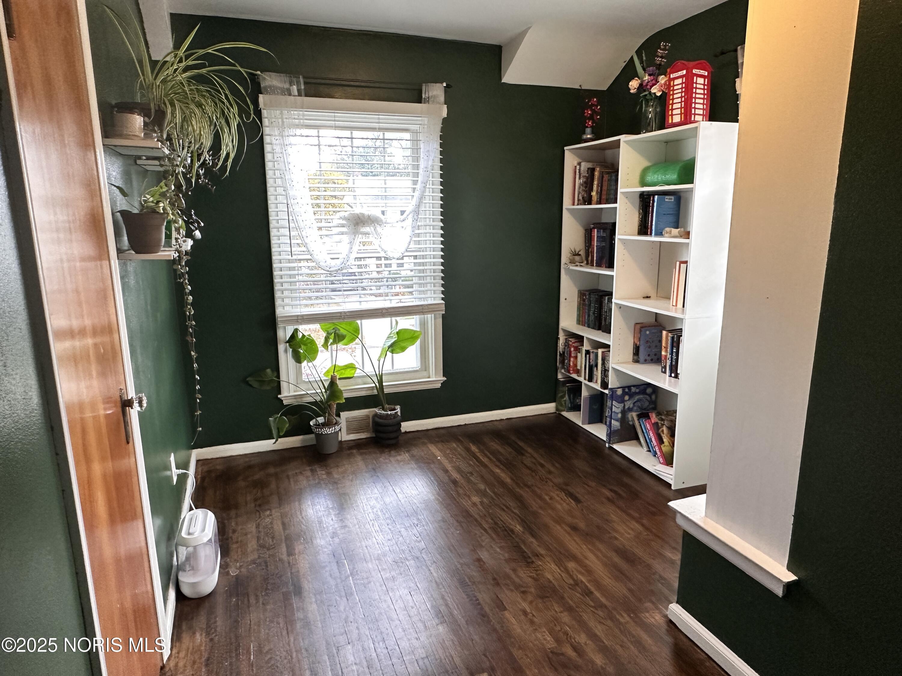 2927 Sherbrooke Road