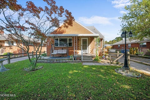 Photo of 4414 282nd Street, Toledo, OH 43611 (MLS # 10013572)