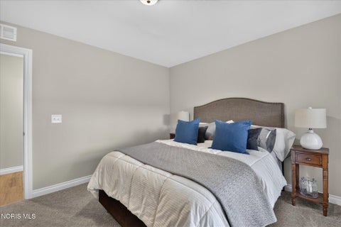 Tiny photo for 2056 Sunrise Creek Drive, Toledo, OH 43615 (MLS # 10010372)