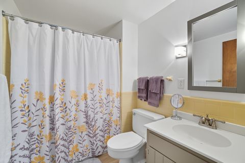 Tiny photo for 1054 Bourgogne Avenue, Bowling Green, OH 43402 (MLS # 10006117)