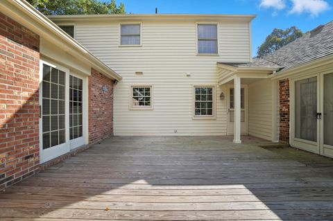 Tiny photo for 1054 Bourgogne Avenue, Bowling Green, OH 43402 (MLS # 10006117)