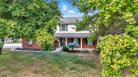 Tiny photo for 1054 Bourgogne Avenue, Bowling Green, OH 43402 (MLS # 10006117)