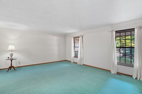 Tiny photo for 1054 Bourgogne Avenue, Bowling Green, OH 43402 (MLS # 10006117)