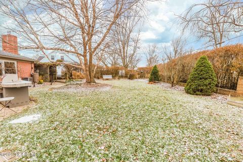 Tiny photo for 1620 Imperial Lane, Findlay, OH 45840 (MLS # 10002546)