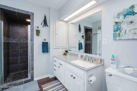 Tiny photo for 1620 Imperial Lane, Findlay, OH 45840 (MLS # 10002546)