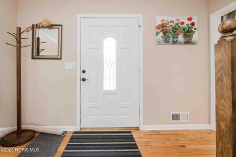 Tiny photo for 1620 Imperial Lane, Findlay, OH 45840 (MLS # 10002546)