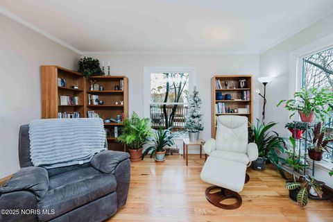 Tiny photo for 1620 Imperial Lane, Findlay, OH 45840 (MLS # 10002546)