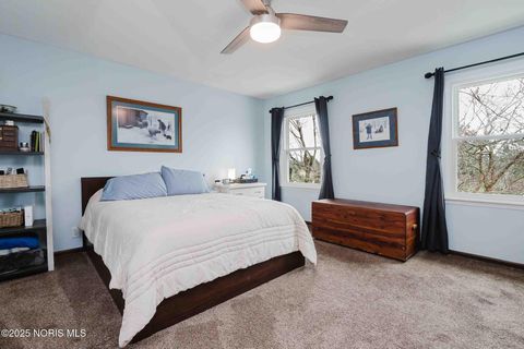 Tiny photo for 1620 Imperial Lane, Findlay, OH 45840 (MLS # 10002546)