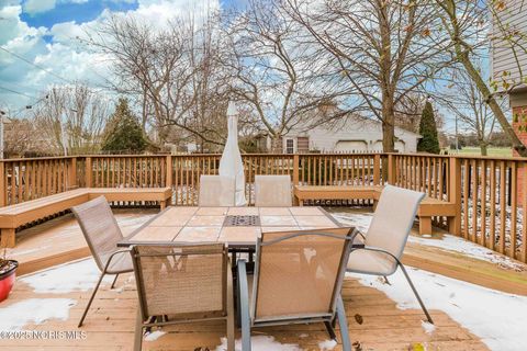 Tiny photo for 1620 Imperial Lane, Findlay, OH 45840 (MLS # 10002546)