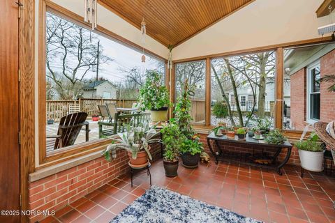 Tiny photo for 1620 Imperial Lane, Findlay, OH 45840 (MLS # 10002546)