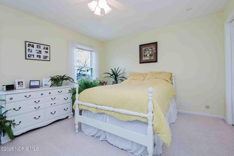 Tiny photo for 1620 Imperial Lane, Findlay, OH 45840 (MLS # 10002546)