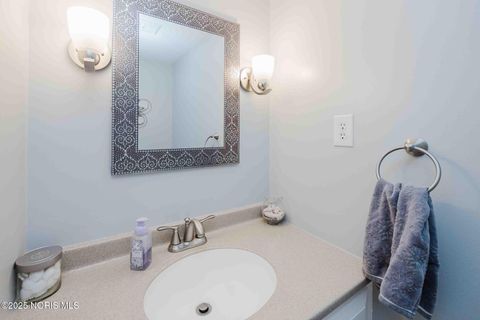 Tiny photo for 1620 Imperial Lane, Findlay, OH 45840 (MLS # 10002546)