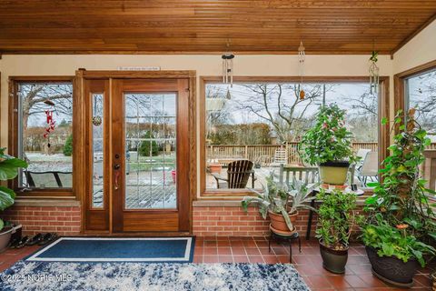 Tiny photo for 1620 Imperial Lane, Findlay, OH 45840 (MLS # 10002546)