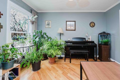 Tiny photo for 1620 Imperial Lane, Findlay, OH 45840 (MLS # 10002546)