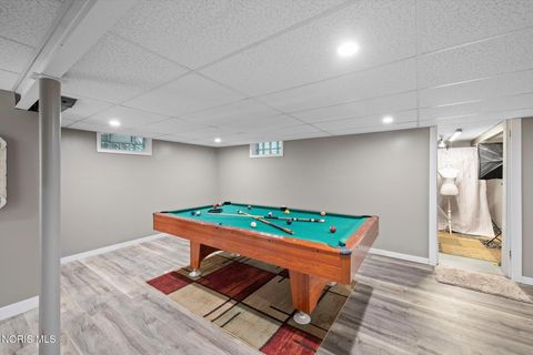 Tiny photo for 631 Ansonia Street, Oregon, OH 43616 (MLS # 10006459)