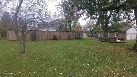 Tiny photo for 516 E Yeasting Street, Gibsonburg, OH 43431 (MLS # 10000402)