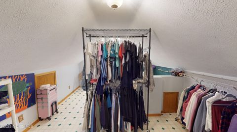 Tiny photo for 516 E Yeasting Street, Gibsonburg, OH 43431 (MLS # 10000402)
