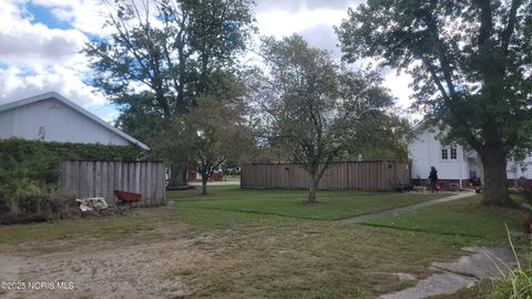 Tiny photo for 516 E Yeasting Street, Gibsonburg, OH 43431 (MLS # 10000402)