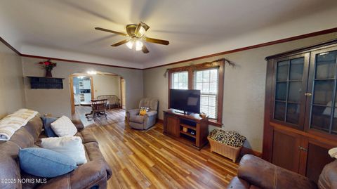 Tiny photo for 516 E Yeasting Street, Gibsonburg, OH 43431 (MLS # 10000402)