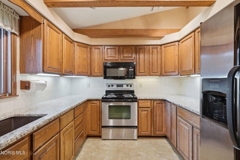 Tiny photo for 2610 Foxbury Lane, Findlay, OH 45840 (MLS # 10013431)