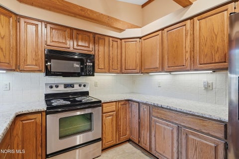 Tiny photo for 2610 Foxbury Lane, Findlay, OH 45840 (MLS # 10013431)