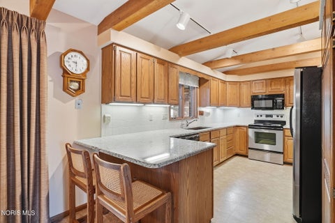 Tiny photo for 2610 Foxbury Lane, Findlay, OH 45840 (MLS # 10013431)