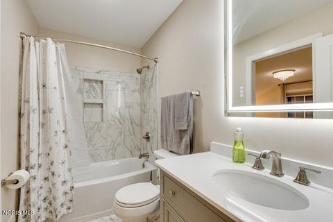 Tiny photo for 9504 Sheffield Road, Perrysburg, OH 43551 (MLS # 10006897)