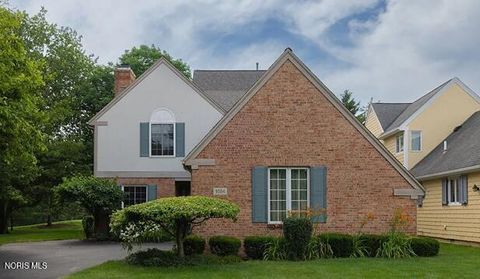 Tiny photo for 9504 Sheffield Road, Perrysburg, OH 43551 (MLS # 10006897)