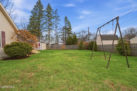 Tiny photo for 548 Ketner Drive, Bowling Green, OH 43402 (MLS # 10005341)