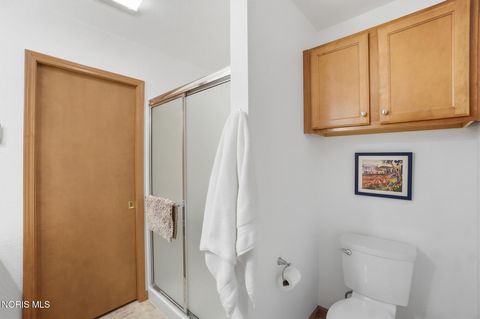 Tiny photo for 548 Ketner Drive, Bowling Green, OH 43402 (MLS # 10005341)