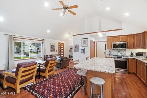 Tiny photo for 548 Ketner Drive, Bowling Green, OH 43402 (MLS # 10005341)