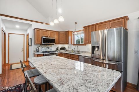 Tiny photo for 548 Ketner Drive, Bowling Green, OH 43402 (MLS # 10005341)