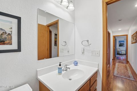 Tiny photo for 548 Ketner Drive, Bowling Green, OH 43402 (MLS # 10005341)