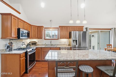 Tiny photo for 548 Ketner Drive, Bowling Green, OH 43402 (MLS # 10005341)