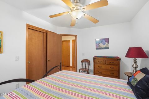 Tiny photo for 548 Ketner Drive, Bowling Green, OH 43402 (MLS # 10005341)