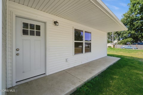 Tiny photo for 818 Holly Street, Lima, OH 45804 (MLS # 10011316)