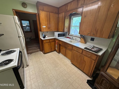Tiny photo for 673 Nottingham Drive, Genoa, OH 43430 (MLS # 10008756)