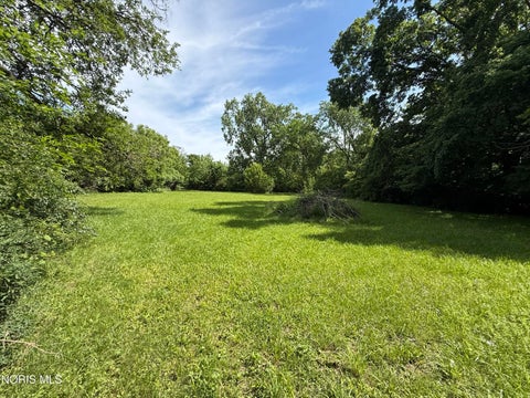 Tiny photo for 673 Nottingham Drive, Genoa, OH 43430 (MLS # 10008756)